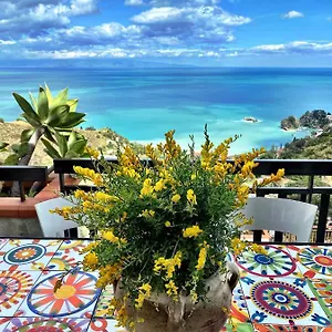 Blue Marine , Taormina Italia